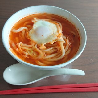 やる気のない日のキムチうどん！